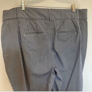 LANE BRYANT The Allie Pant Gray & White Stripe 20